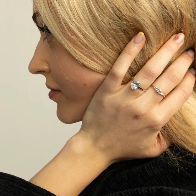 Hovedbilde Lyra ring sølv med zikonia 992361