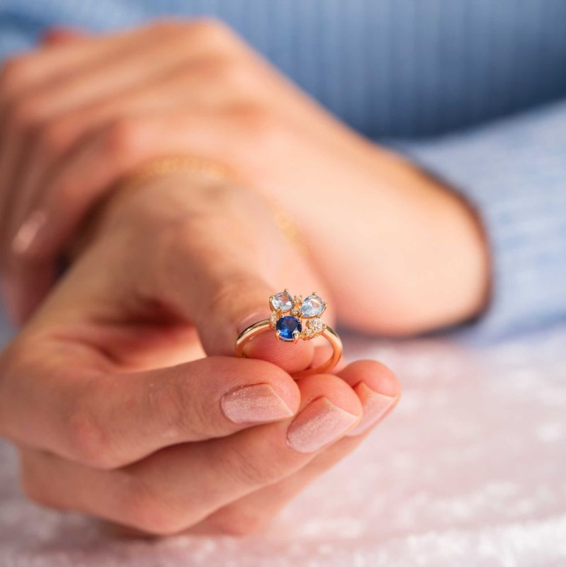 GLAM ring med blå toner 992207