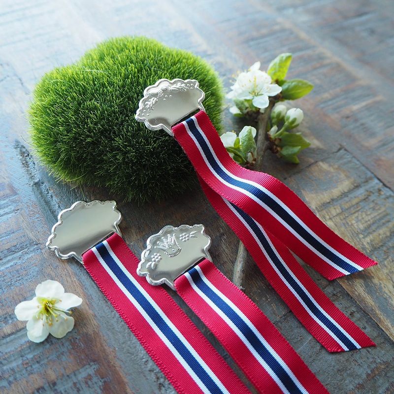 Prins & prinsesse 17.maisløyfe i sølv 8471